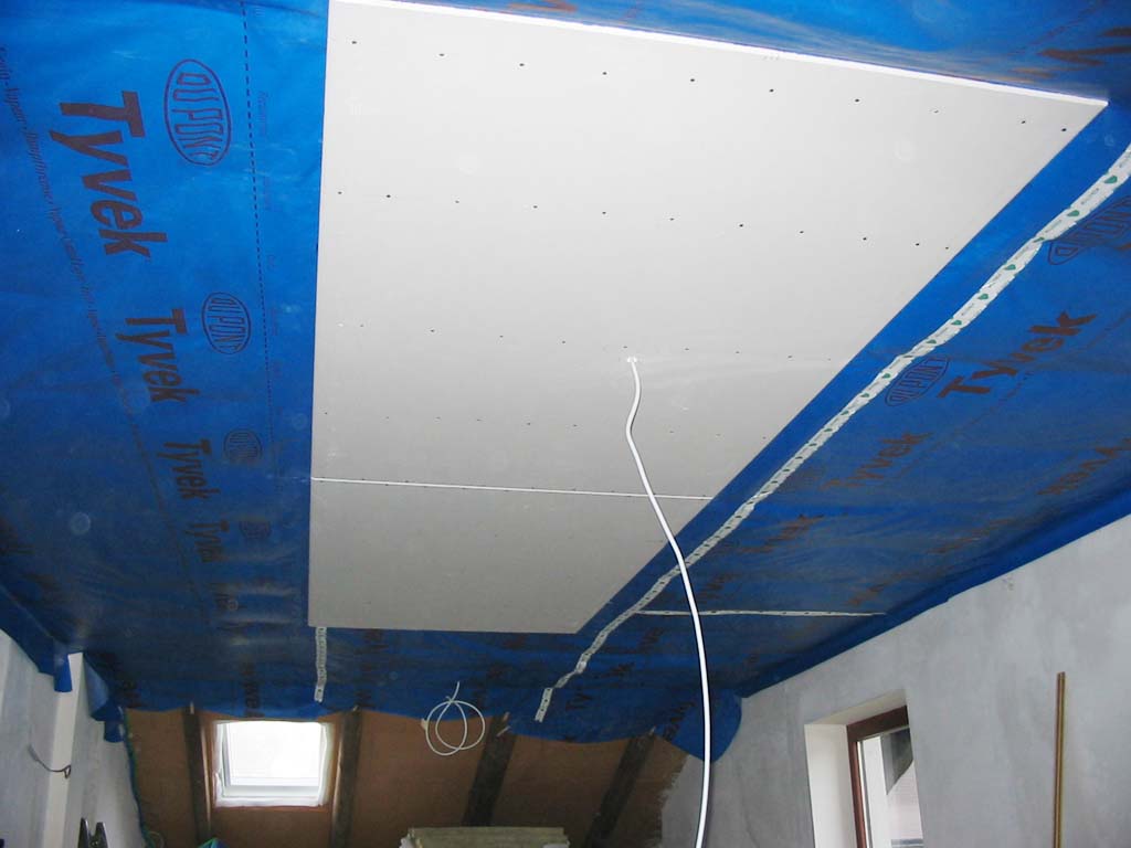 Strop dnevna knauf