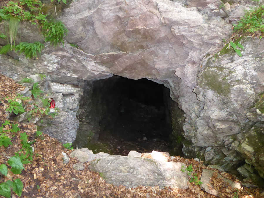 Votlina puščavnika Klinčarja