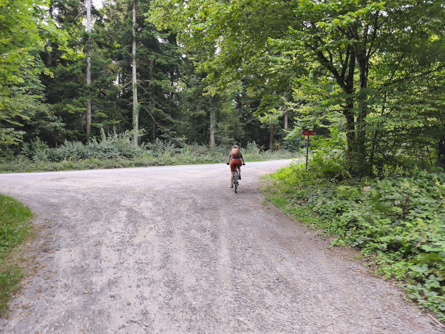 Pri tablah zavijemo desno