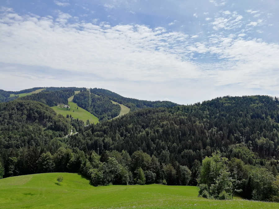 Razgled na Škofjeloško hribovje